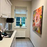 Gina - Apartmenthaus Im Zentrum Von