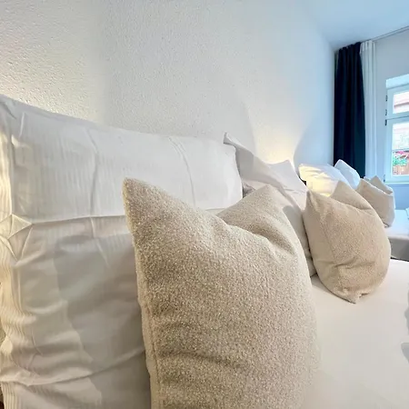 Gina - Apartmenthaus Im Zentrum Von 3*