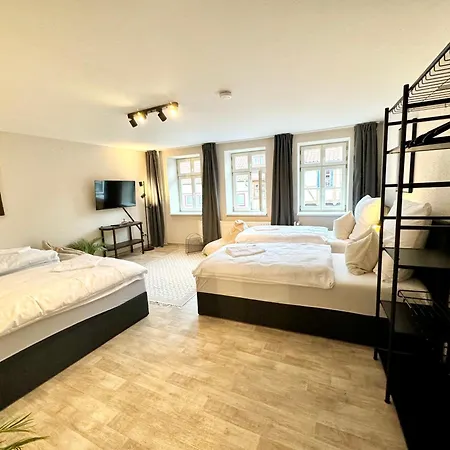 Gina - Apartmenthaus Im Zentrum Von 4*