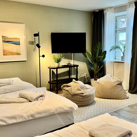 Aparthotel Gina - Apartmenthaus Im Zentrum Von Quedlinburg