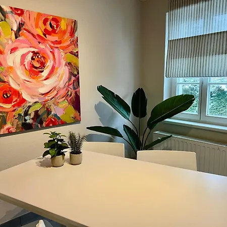Gina - Apartmenthaus Im Zentrum Von