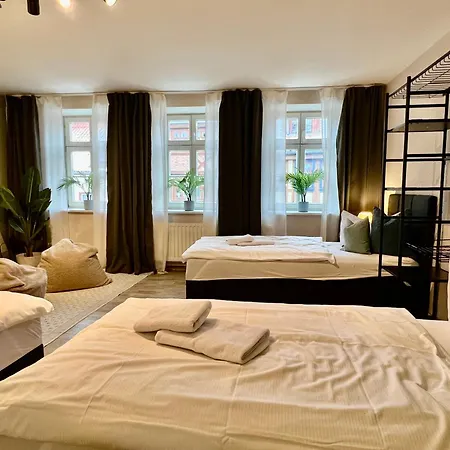 Aparthotel Gina - Apartmenthaus Im Zentrum Von