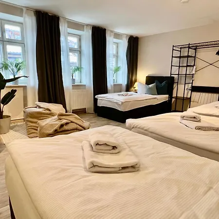 Gina - Apartmenthaus Im Zentrum Von Quedlinburg