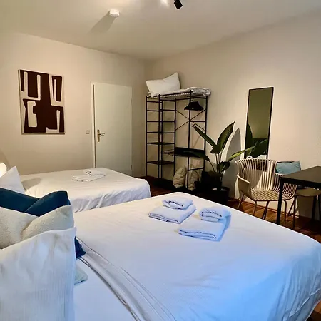 Aparthotel Gina - Apartmenthaus Im Zentrum Von