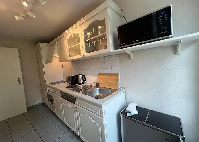 Gina - Apartmenthaus Im Zentrum Von מלון דירות 4*