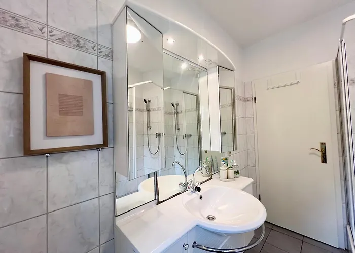 Gina - Apartmenthaus Im Zentrum Von קדלינבורג