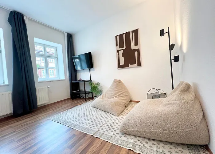 Gina - Apartmenthaus Im Zentrum Von מלון דירות קדלינבורג