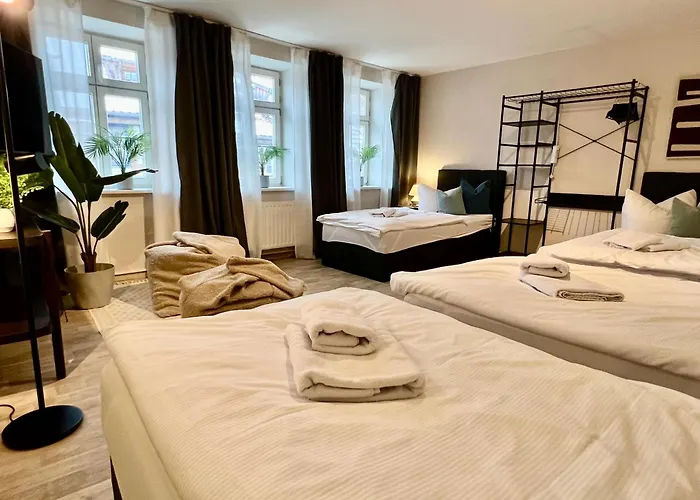 Gina - Apartmenthaus Im Zentrum Von קדלינבורג